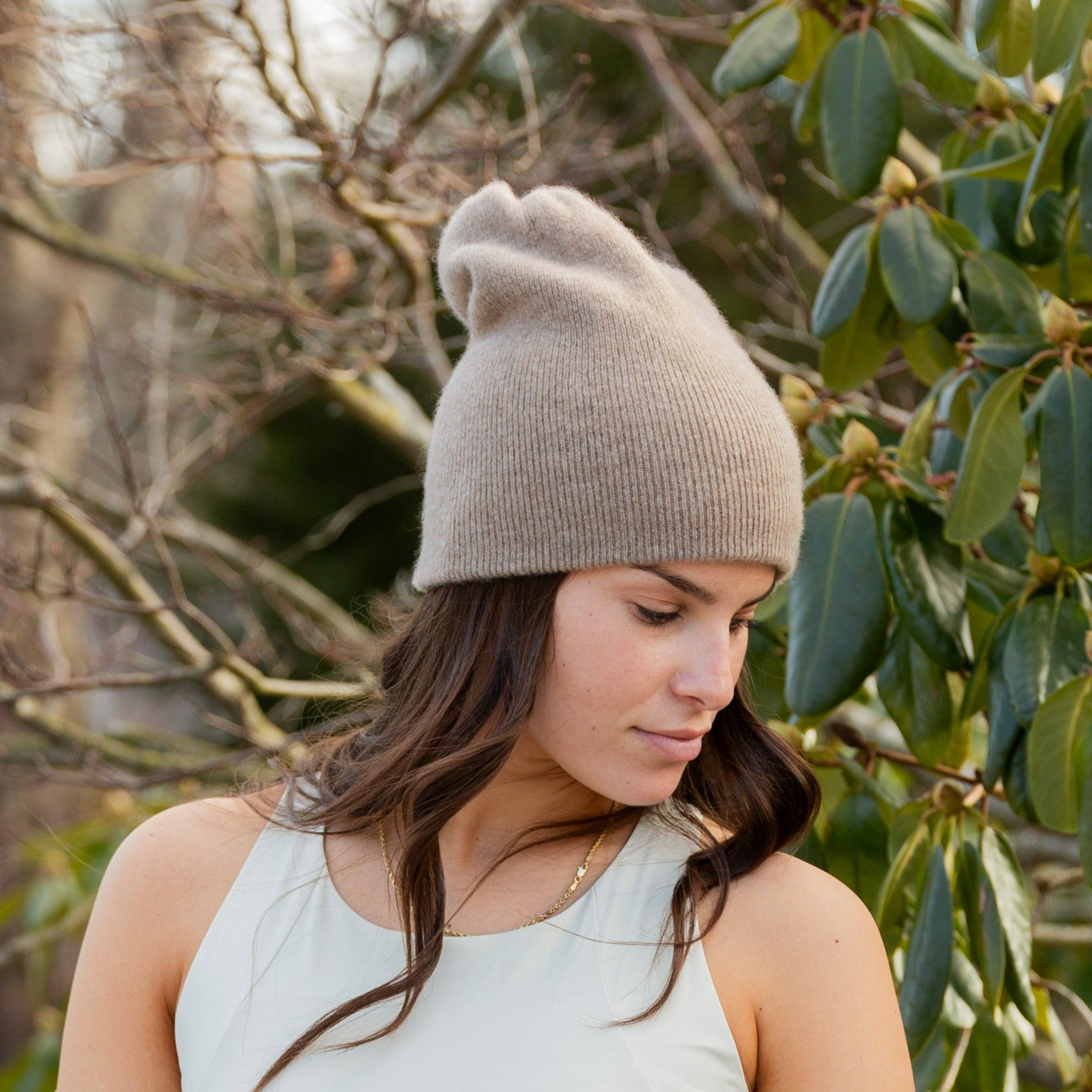 100% Cashmere Ribbed Knit Beanie