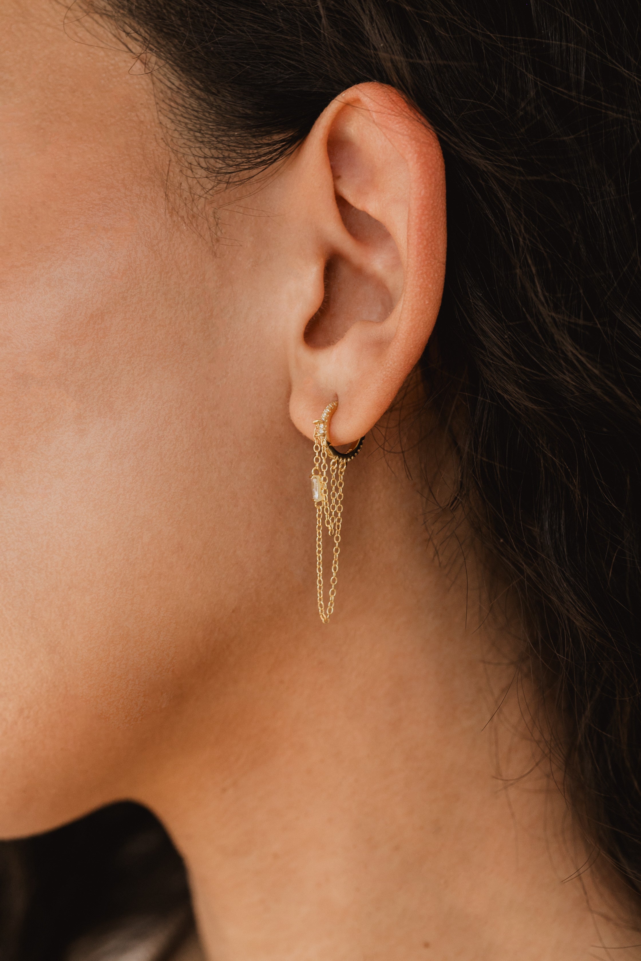 Elizabeth Baguette Chain Hoop Earrings